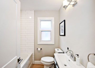bathroom remodel contractor