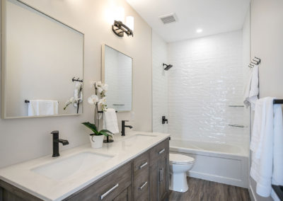 bathroom remodel contractor